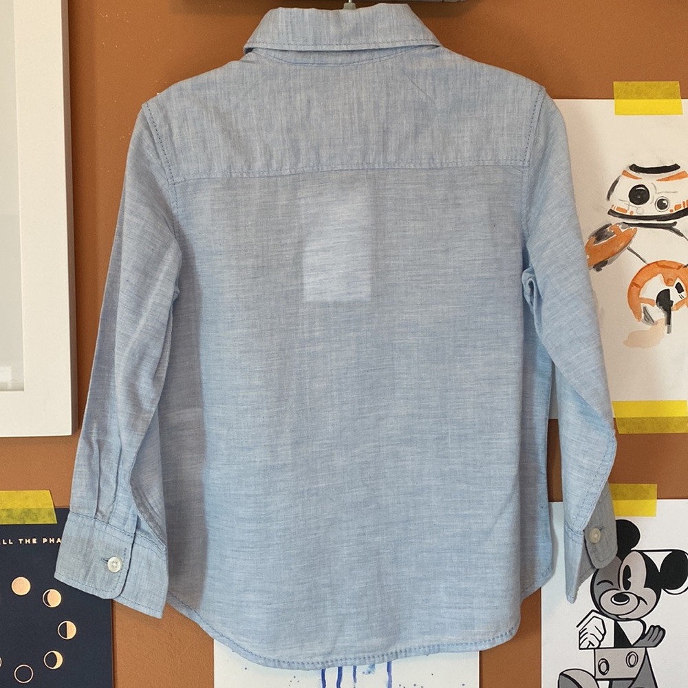NWT H&M blue button down - Picture 3 of 4